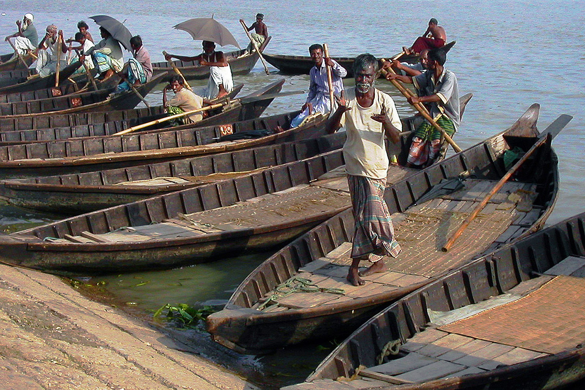 bangladesh/boats