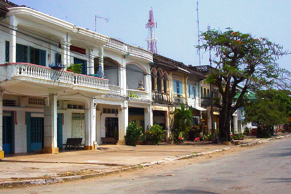 cambodia/kampot_downtown