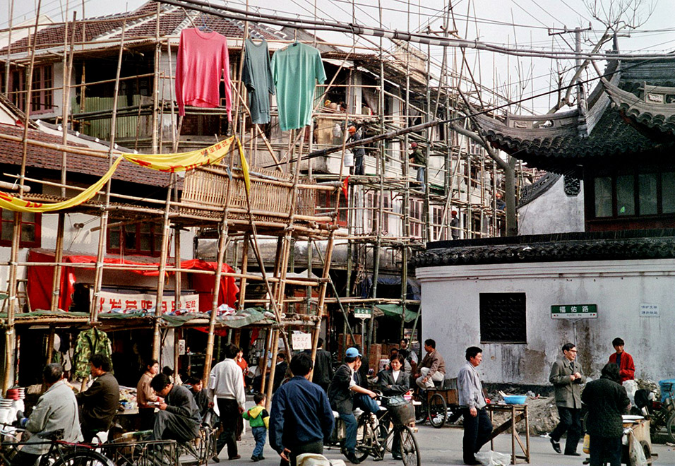 china/2001/shanghai_scafold