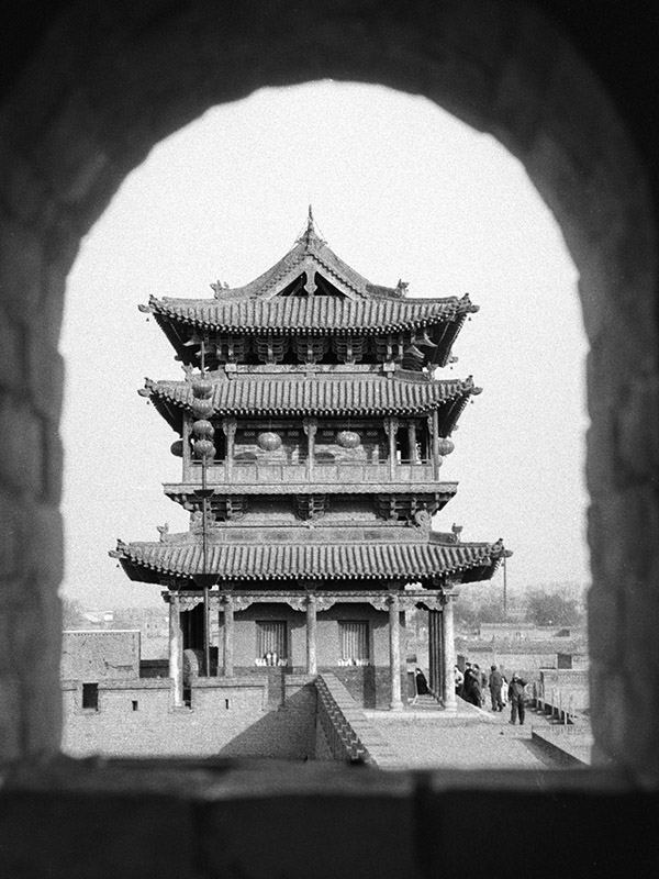 china/2004/pingyao_guard_tower