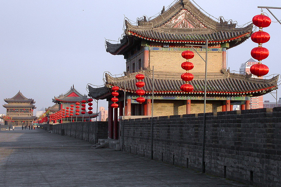china/2004/xian_walls