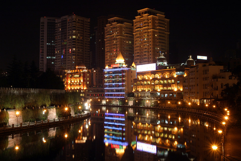 china/2007/guiyang_river_night