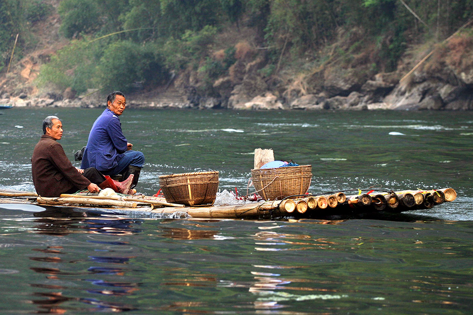 china/2007/yangshuo_lijiang_bamboo_raft