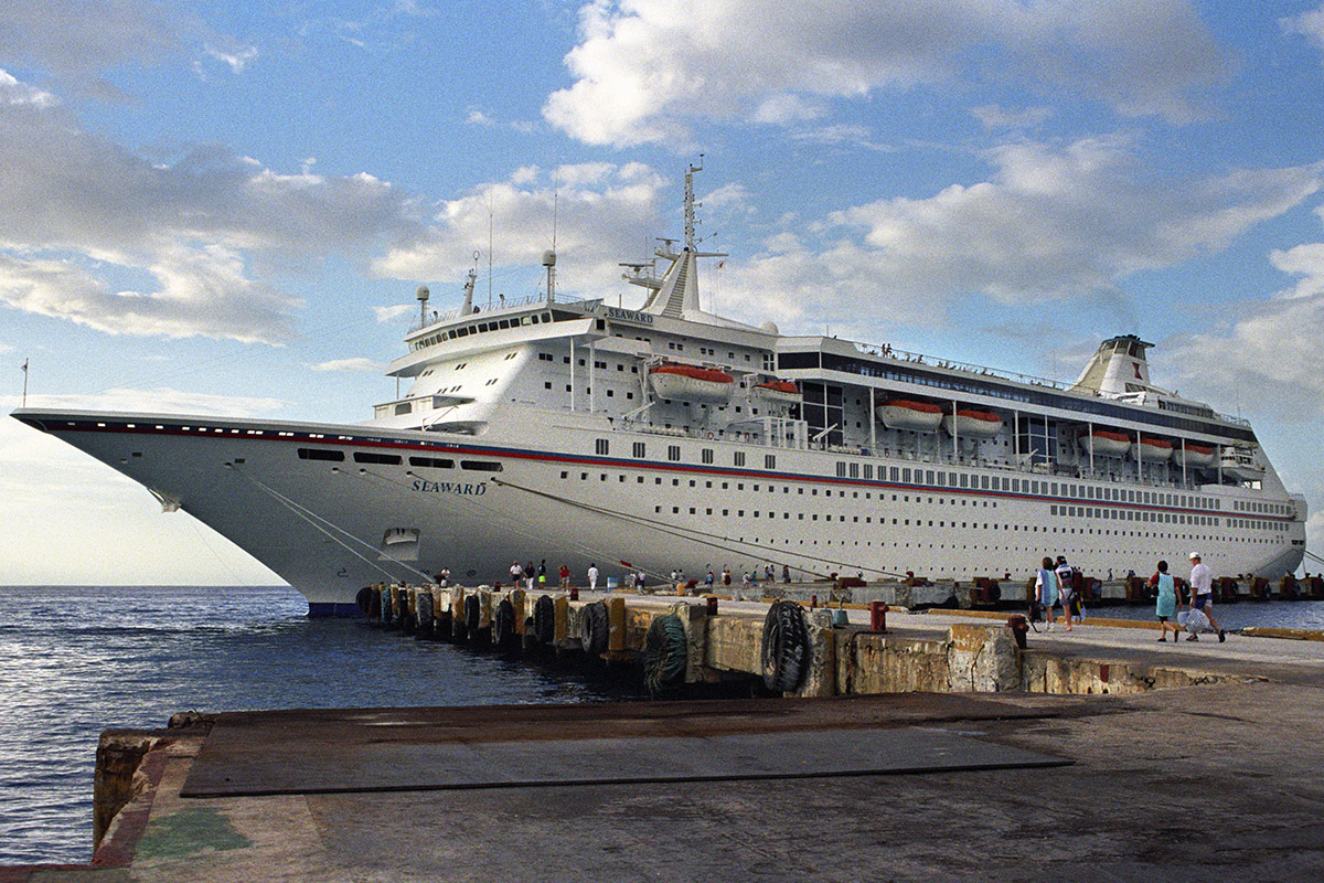 cruise_ships/seaward/seaward_1990