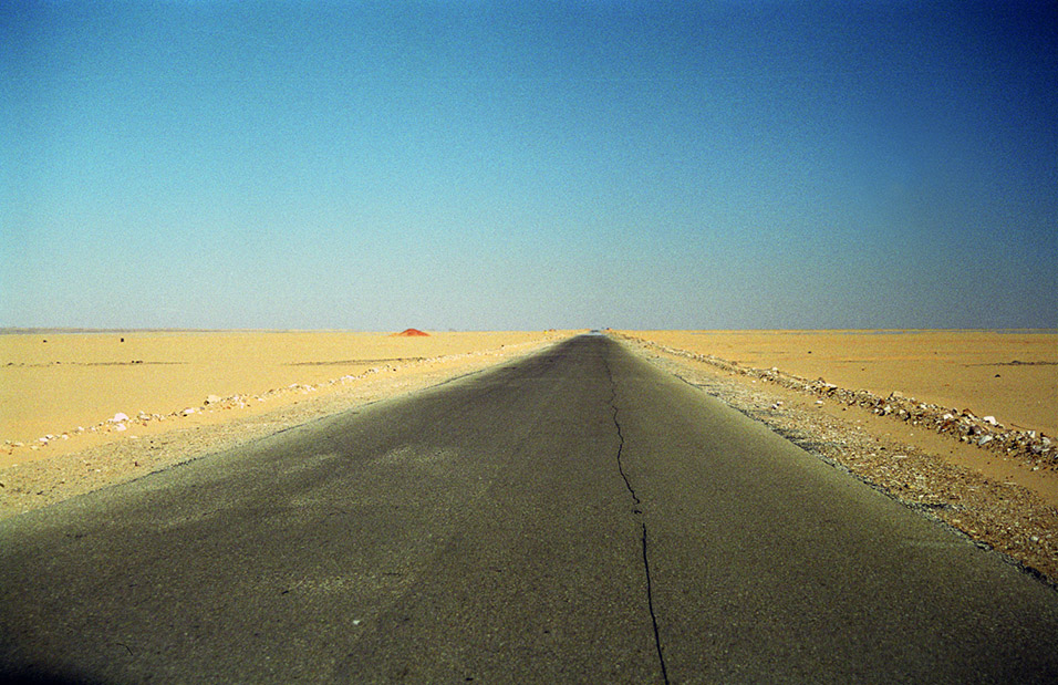 egypt/1996/abu_simbel_road_to_nowhere