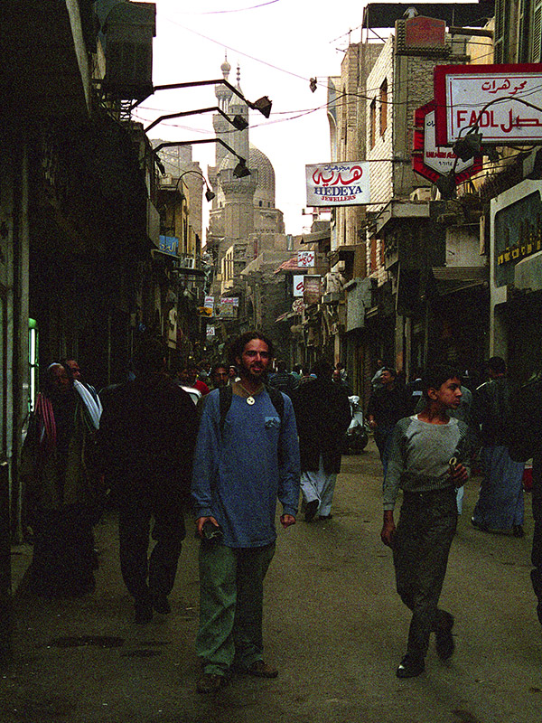 egypt/1996/cairo_islamic_alley_brian