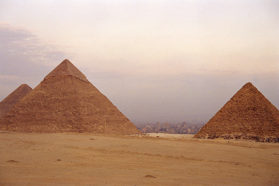 egypt/1996/pyramids