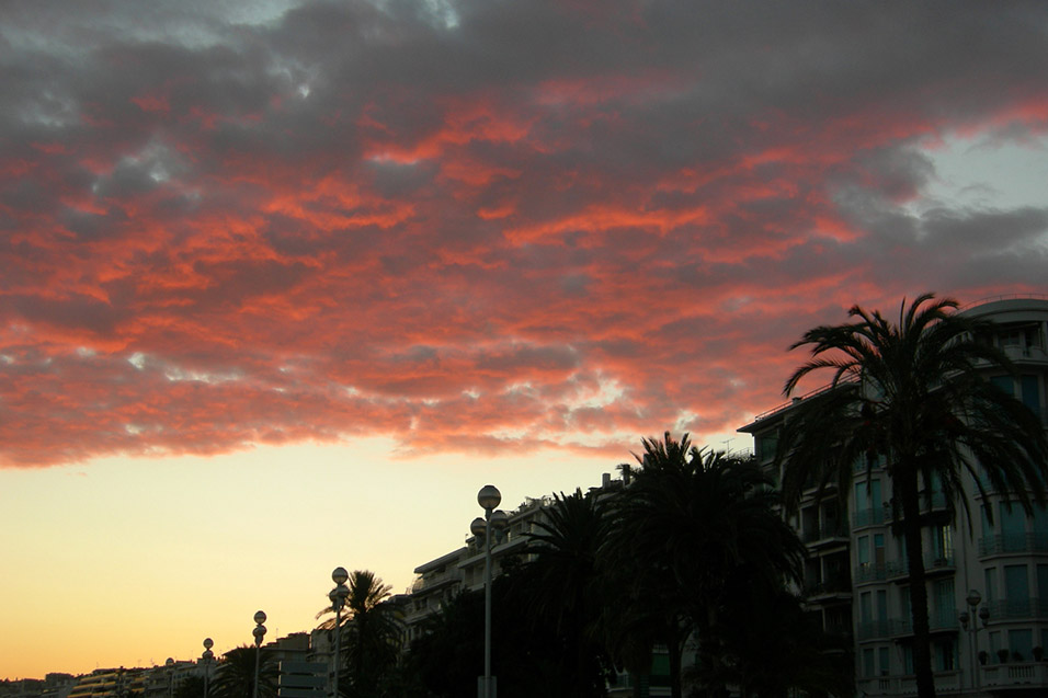 france/nice_sunset_red