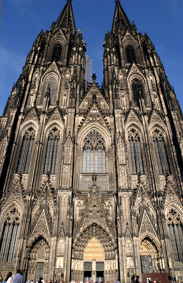 germany/koln_cathedral_vert