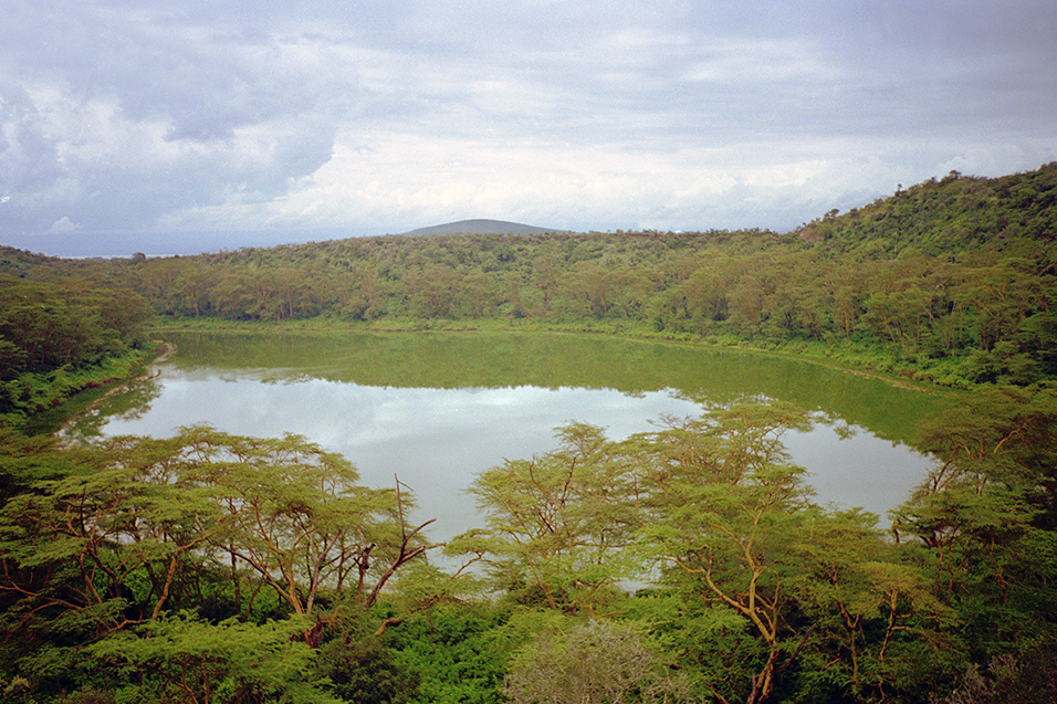 kenya/crater_lake_view