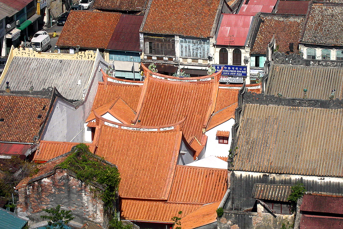 malaysia/2004/penang_roofs