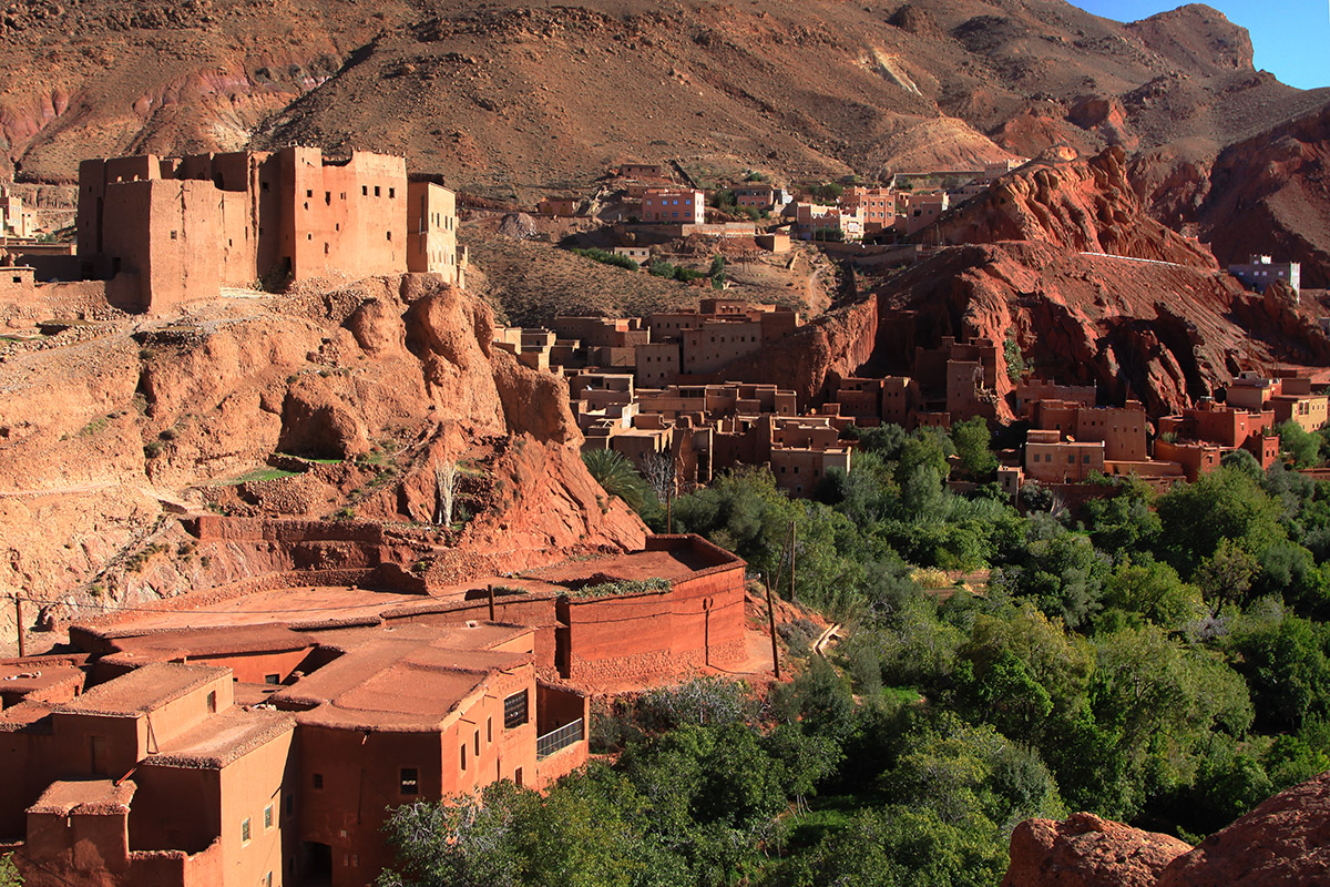 morocco/morocco_hillside_abandoned_casbah