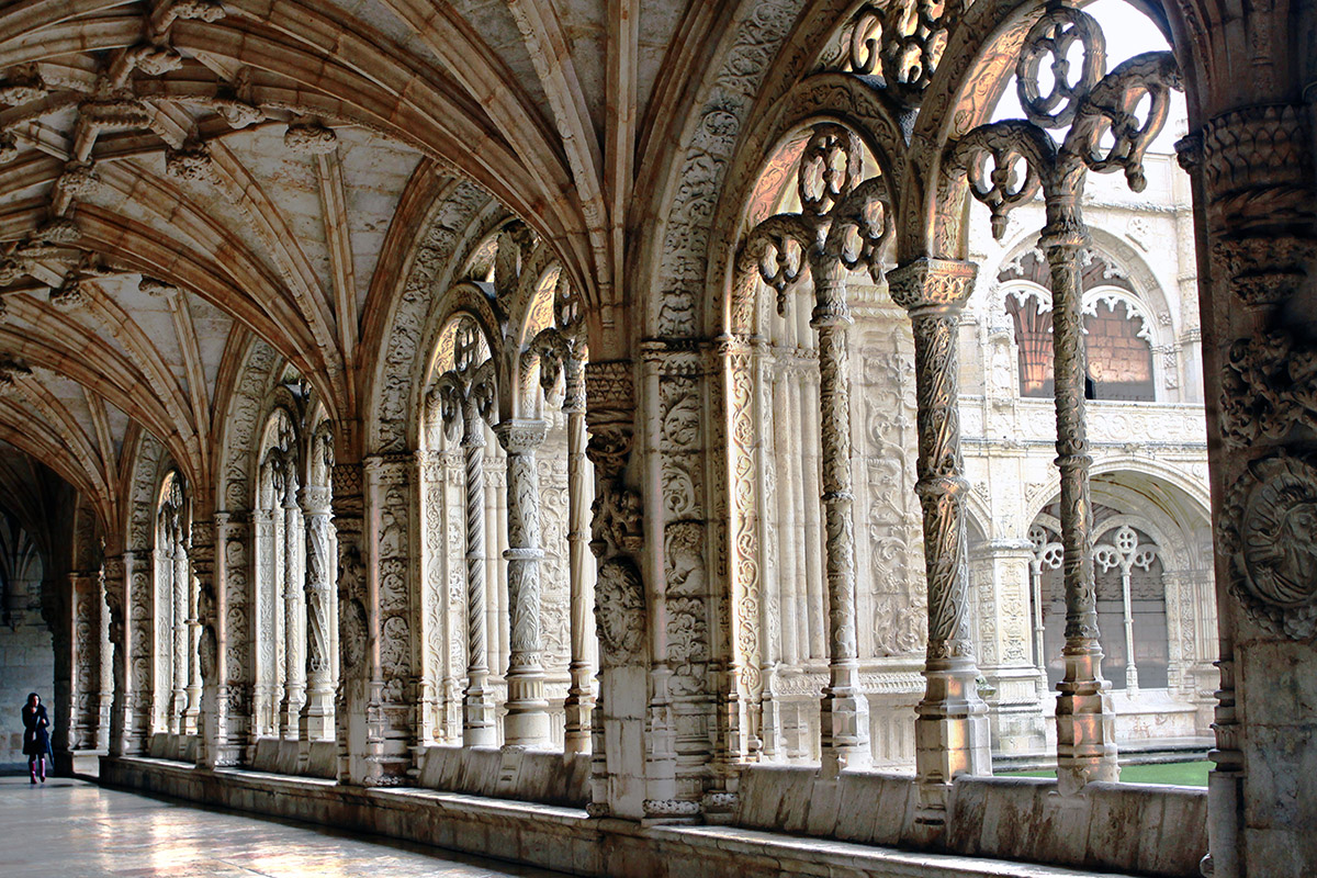 portugal/belem_monastery_hieronymites_hall
