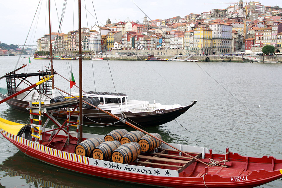 portugal/porto_barcos_rabelos_boats_day