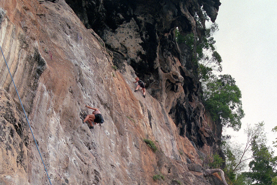 thailand/1999/krabi_railay_climbing