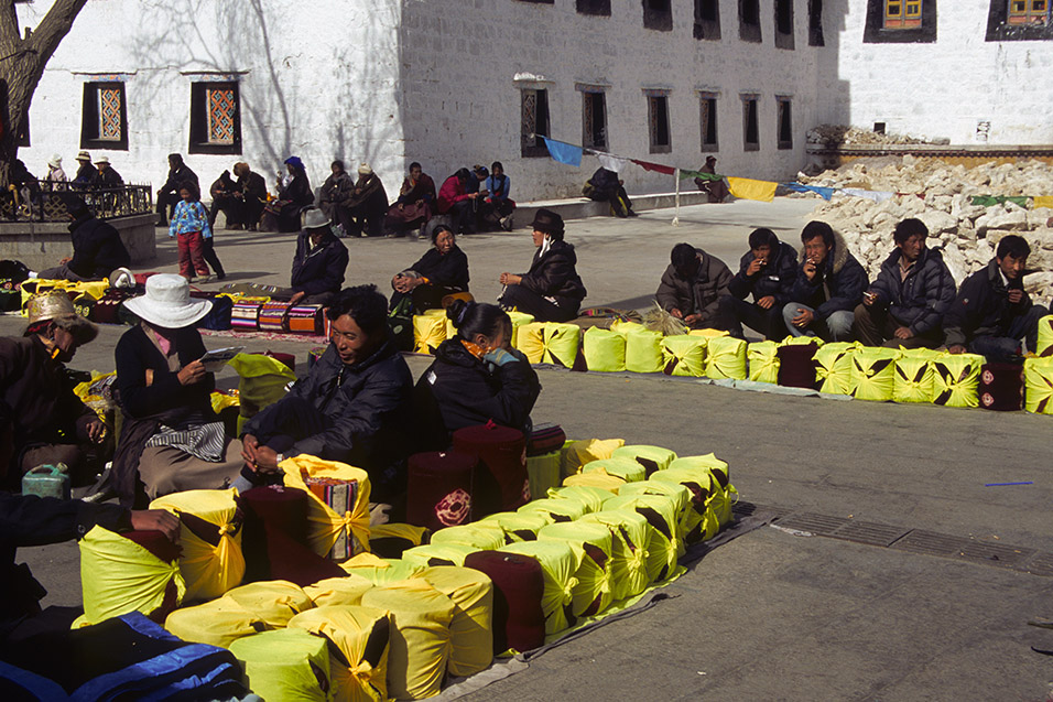 tibet/lhasa_local_market