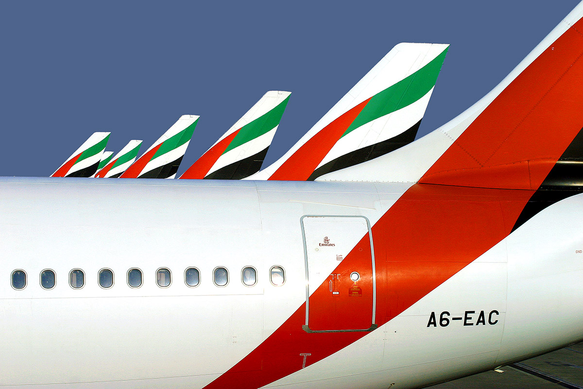 uae/dubai_emirates_vertical_stabilizers