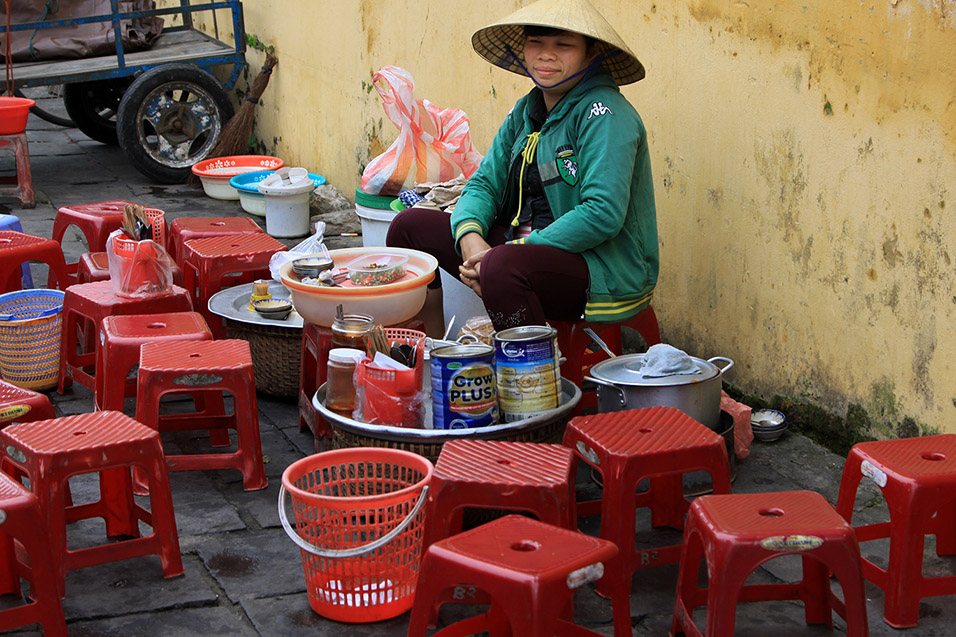 vietnam/2014/hoian_outdoor_cafe