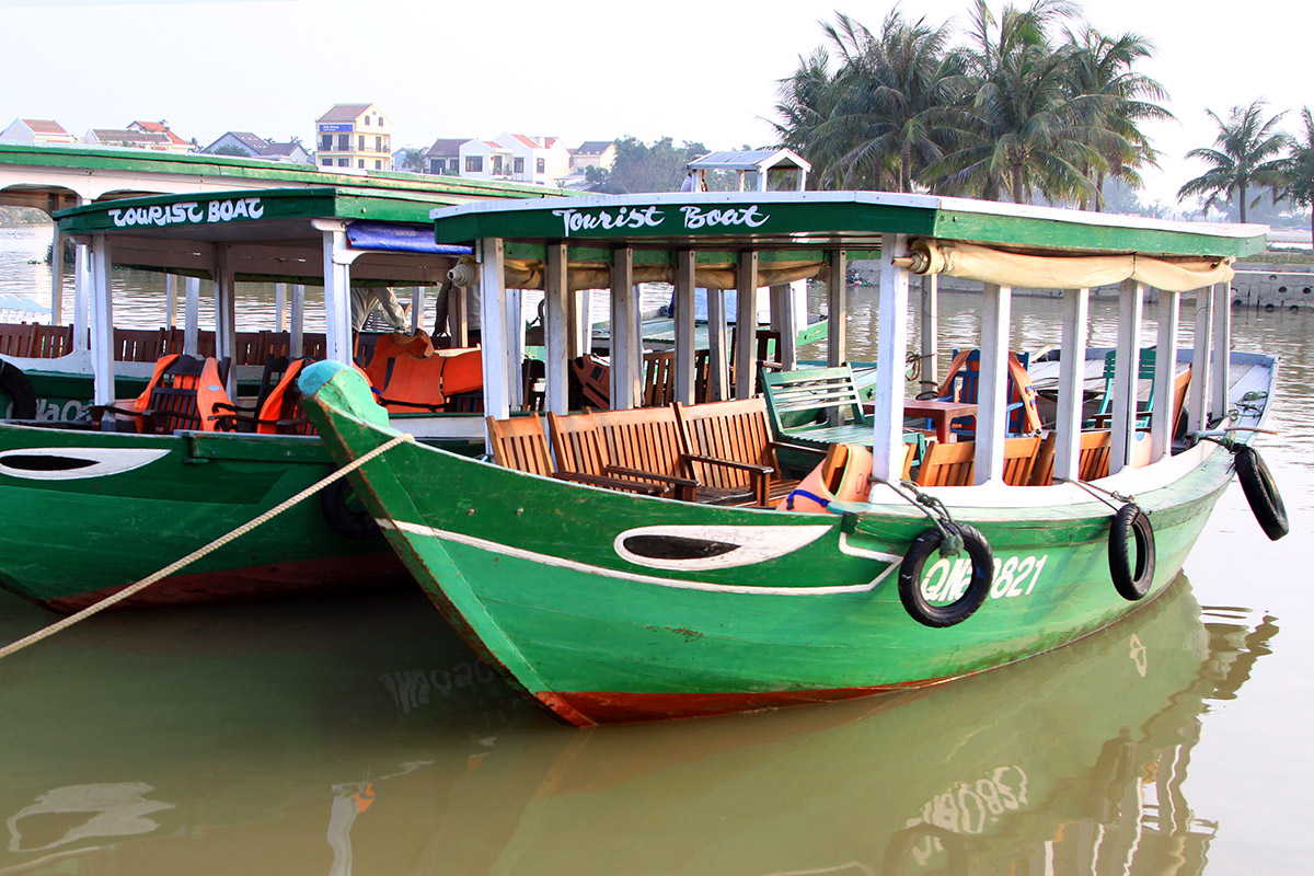 vietnam/2014/hoian_tourist_boats
