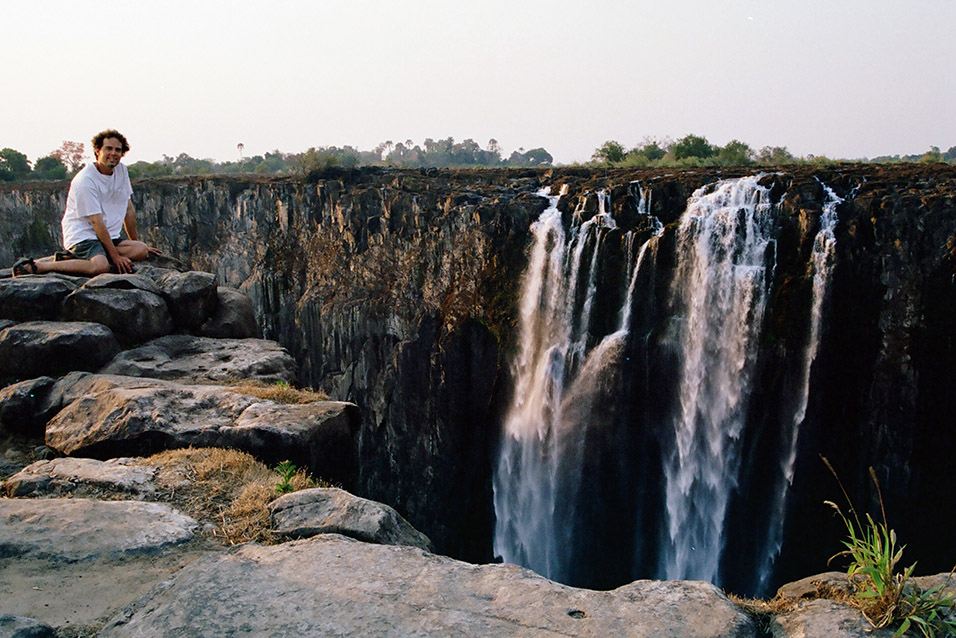 zimbabwe/zim_victoria_falls_brian_cliff